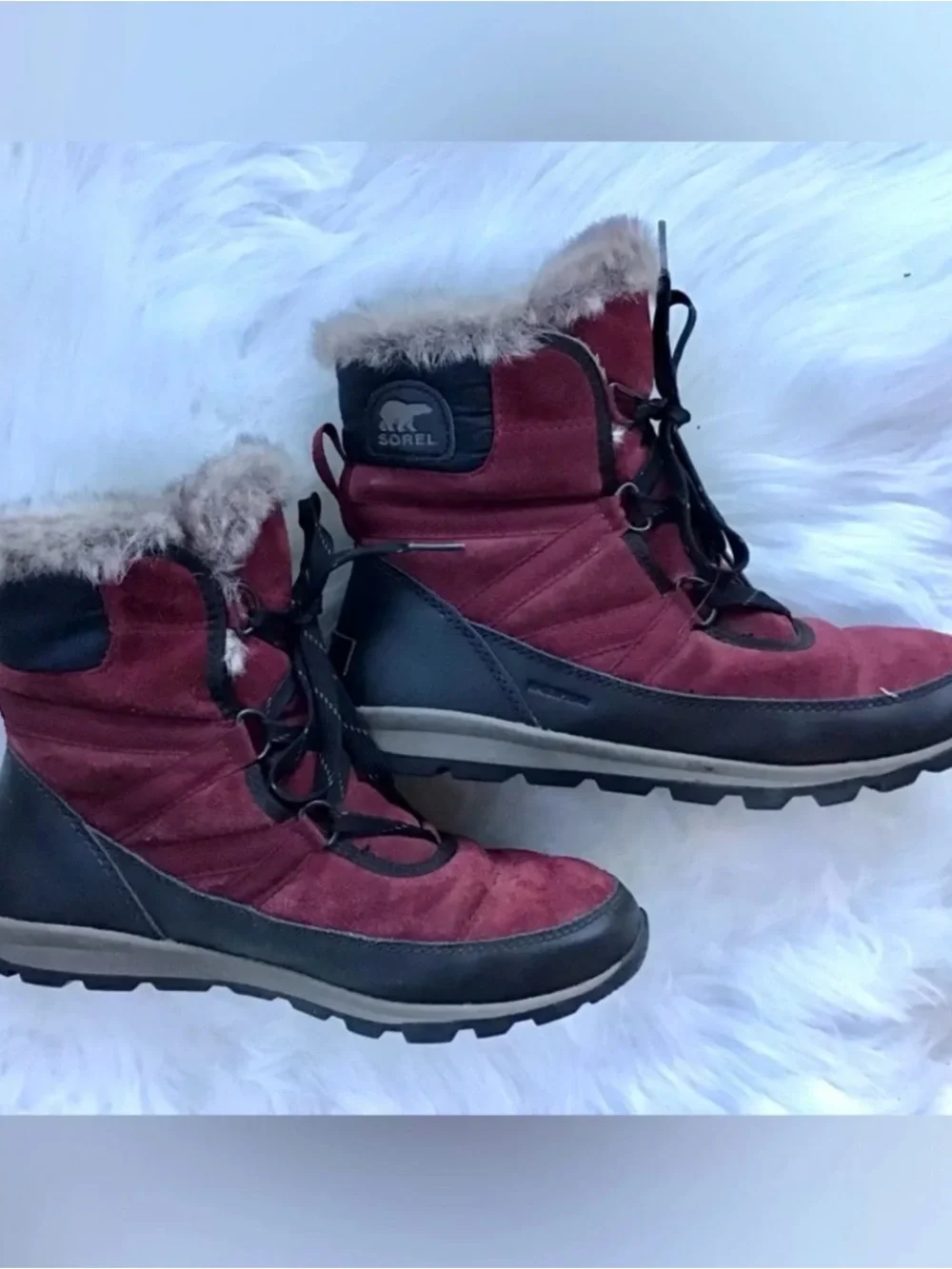 Sorel Women's Maroon Black Tivoli Sport Cattail Faux Fur Snow Boot Size US 9